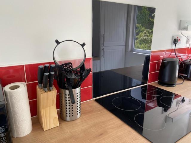 Chalet 56 Sandown Bay Holiday Centre Generous Money Off Ferry Crossing & Special Offer Until End Of June, September And Halloween Deals Now On Extérieur photo